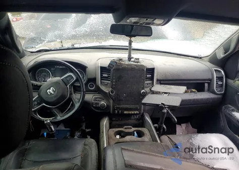 2019 Ram 1500 Big Horn/Lone Star z USA, uszkodzony, nr VIN 1C6SRFFT3KN696742